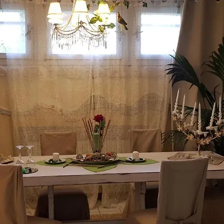 Stella Boutique Home